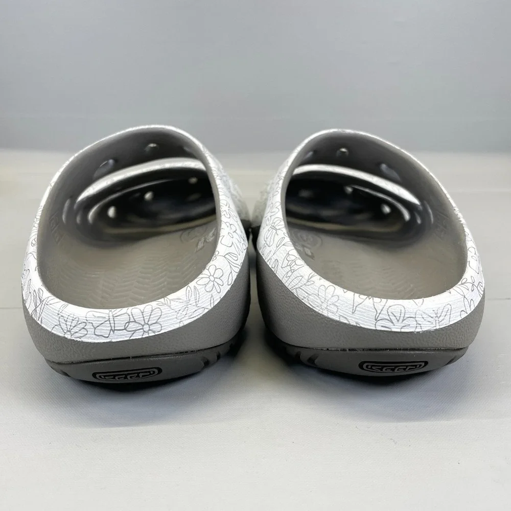 Keen Yogui Arts Clogs Womens Size 9 Hawaii Flower White Floral Slip On Shoes